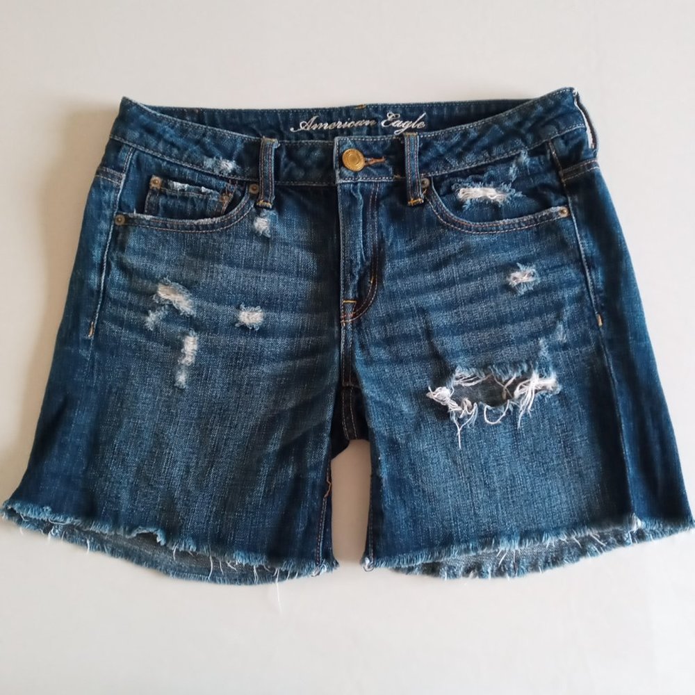 American Eagle distressed/destroyed Denim shorts